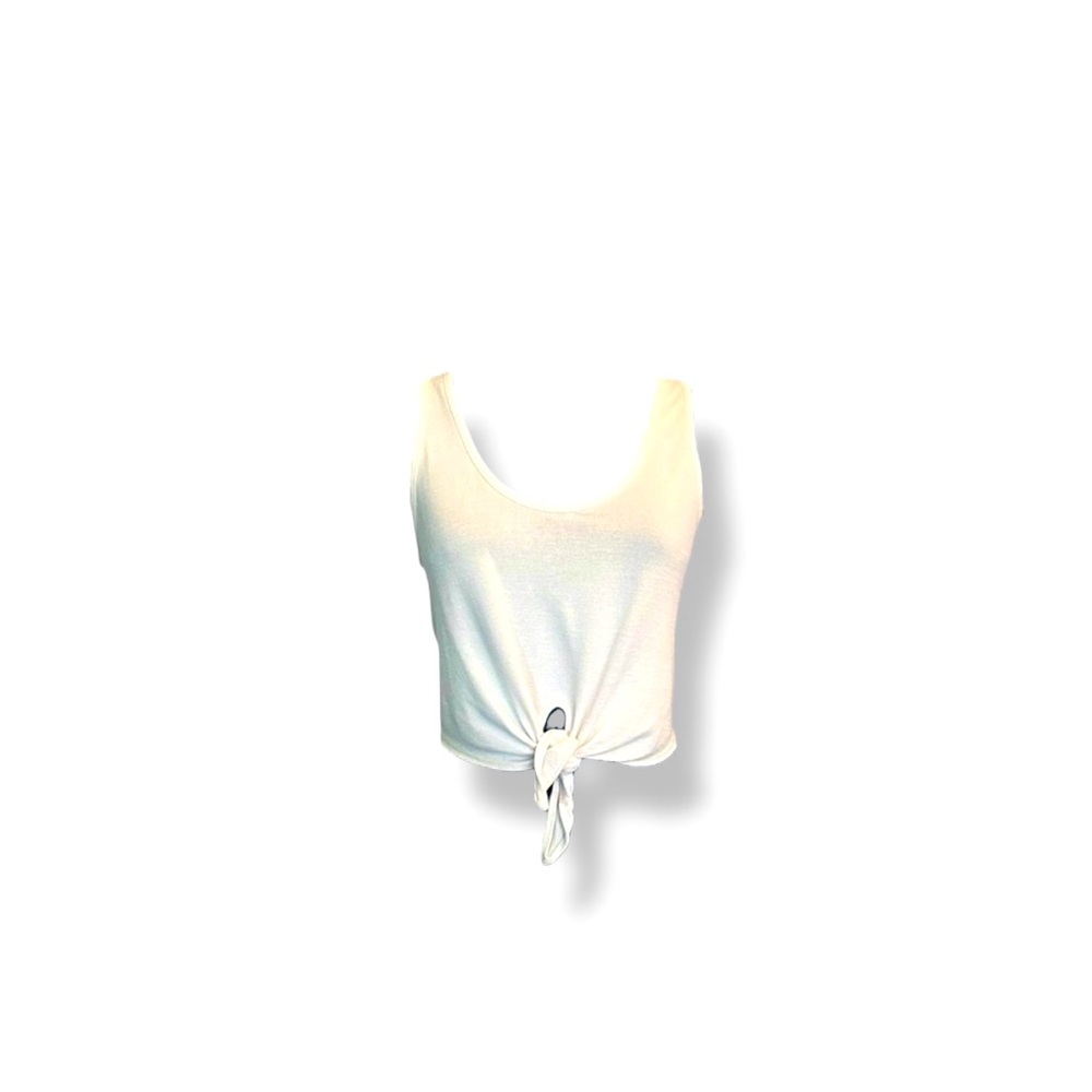 ๐ค๐๐๐๐๐๐๐ ๐๐๐๐
๐๐๐ ๐
๐๐๐ Tie-Front Tank Top
